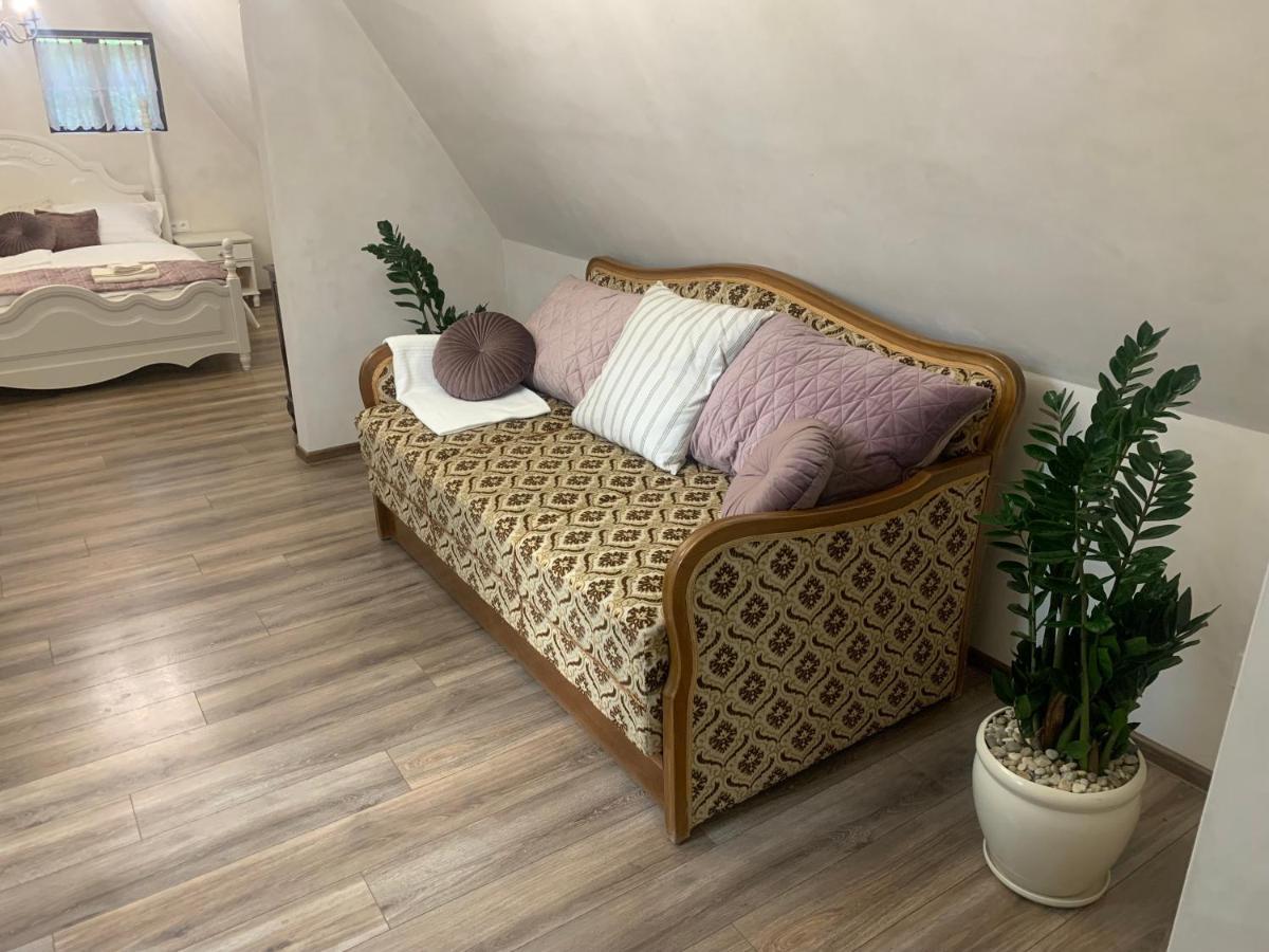 Apartman Vila Rosenberg Банска-Штьявница Экстерьер фото